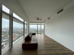 The Trumps (D14), Condominium #593611351